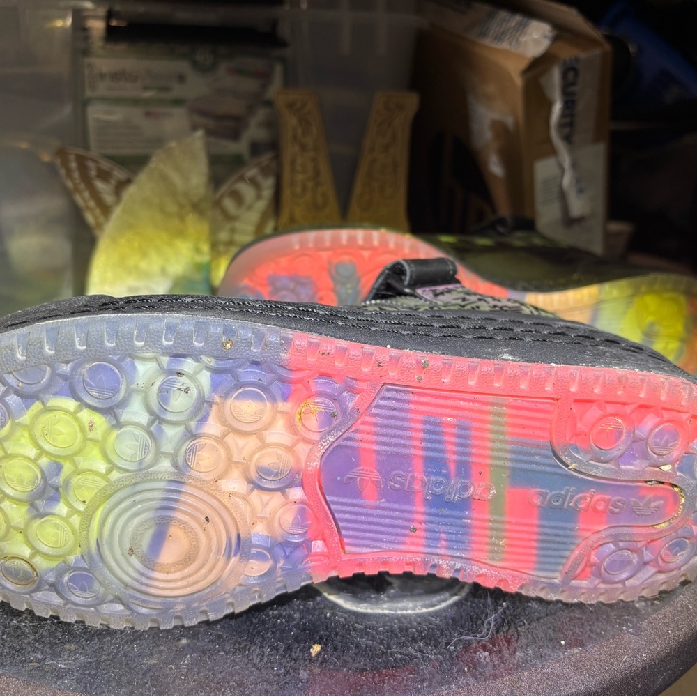 Kris Andrew Small x adidas Wmns Forum Triple Platform Low 'Pride' - Picture 5 of 6